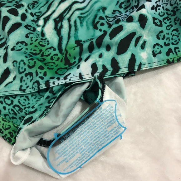 ASOS Curve Animal Print Swim - Picture 2 of 4